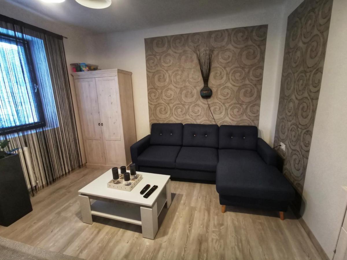 Á-B Apartman Gyula Kültér fotó